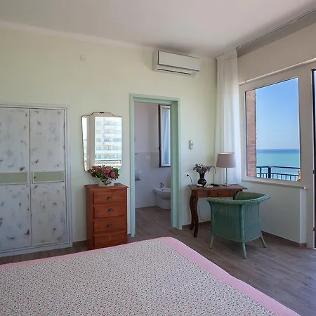 Bianchi Nicola 3* Porto Recanati